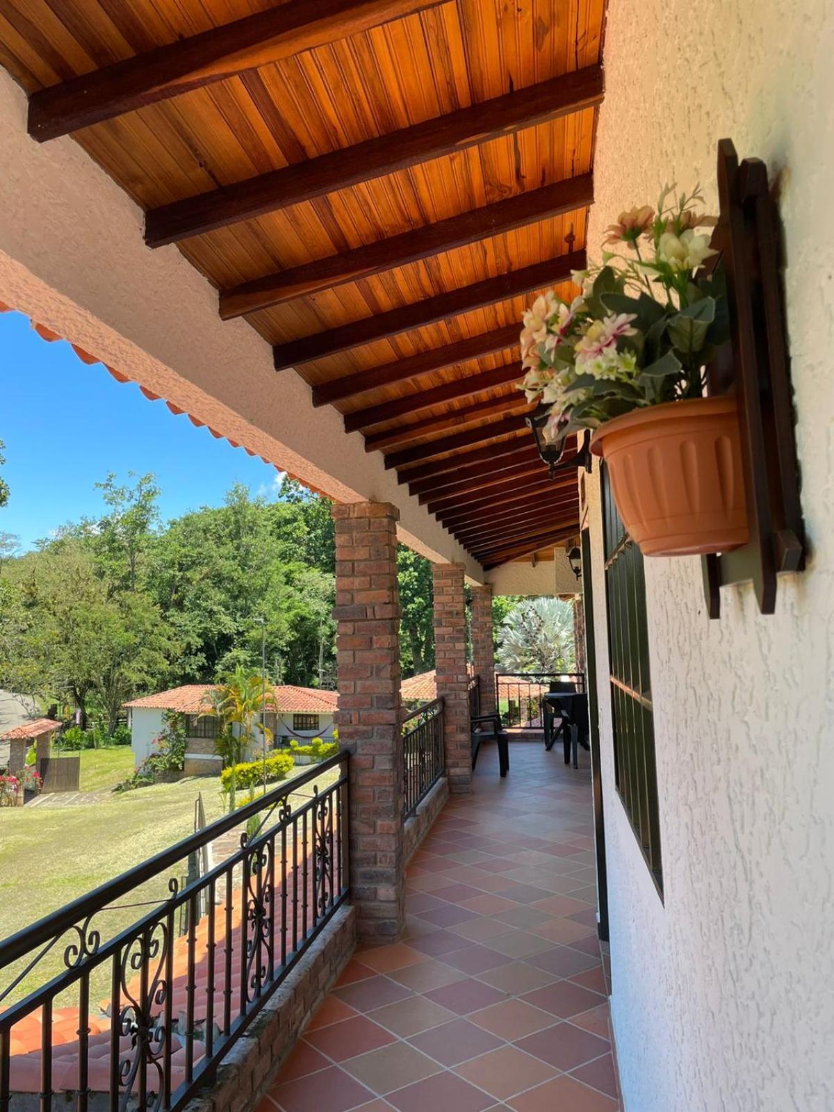 Rancho San Luis, Páramo Buitenkant foto